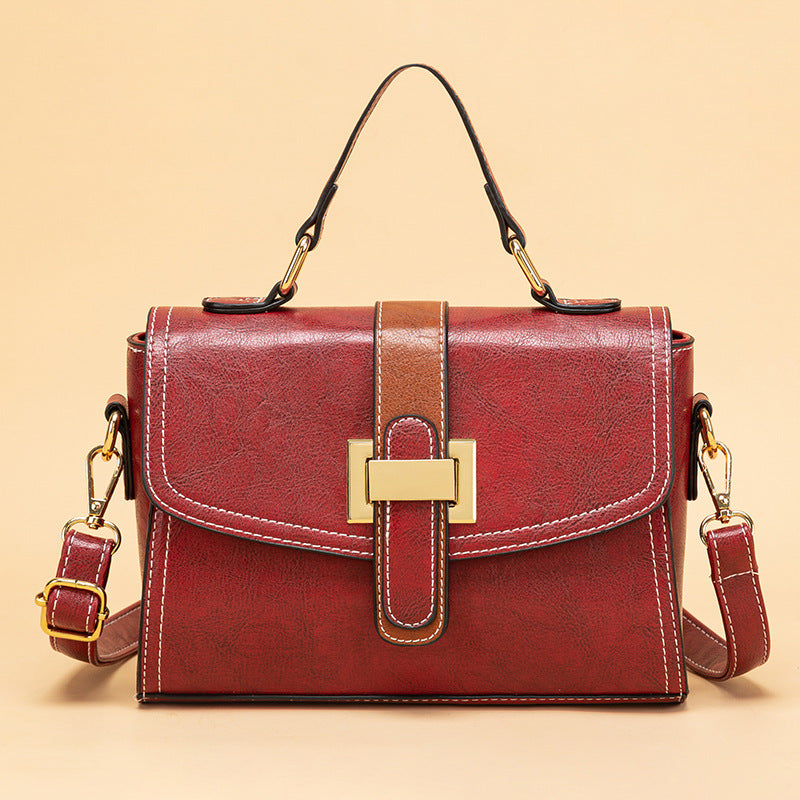 Retro Oil Wax Leather Bag – Chic & Spacious