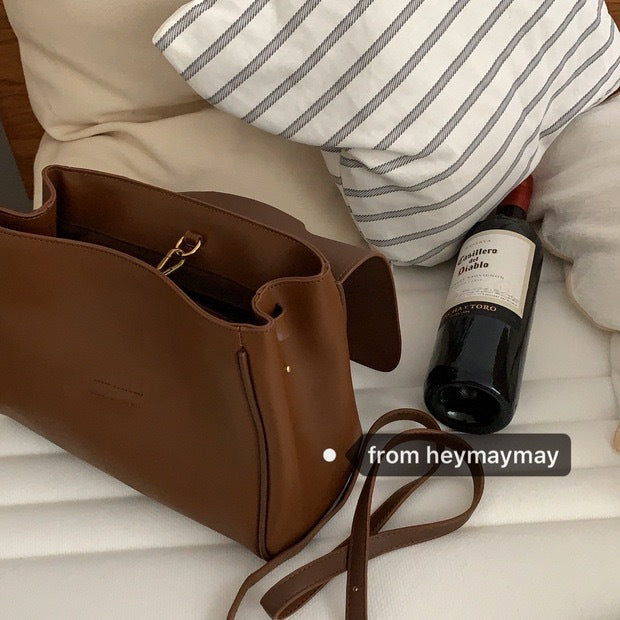 Dark Brown Flip Bag – Chic & Commuter-Friendly