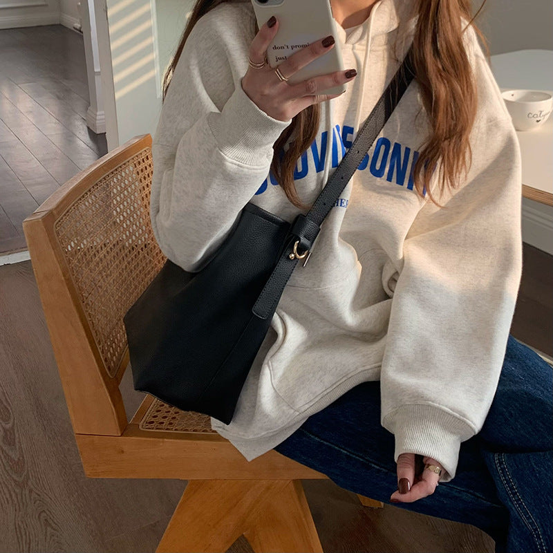 Trendy Women's Soft Leather Bucket Bag – Stylish & Spacious for Work