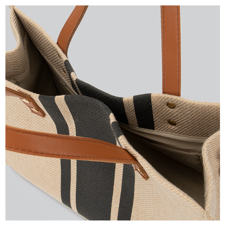 Striped Canvas Commuter Bag – Stylish & Spacious
