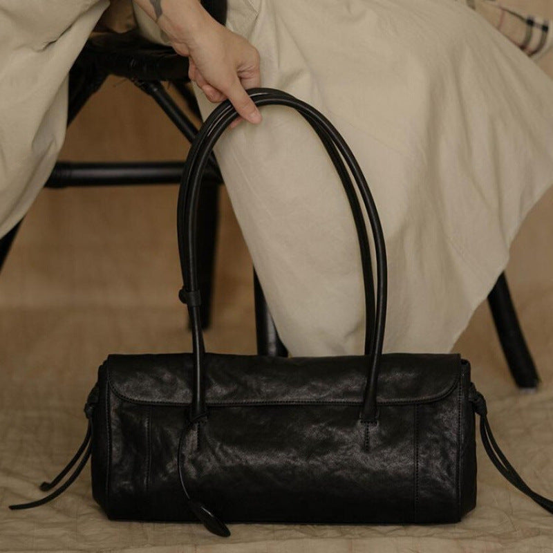 Premium single shoulder armpit bag large capacity black baguette bag women's 2025 early autumn niche portable big bag