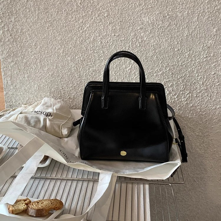 Trendy Black Niche Handbag for Women