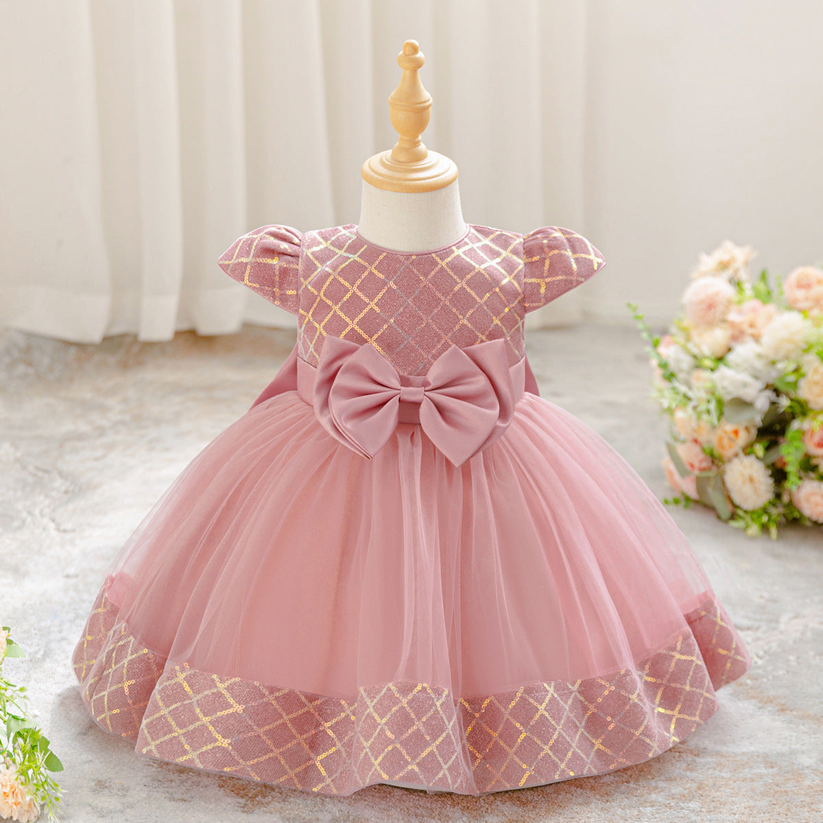 Children's dress baby girl year old princess dress flower girl wedding dress fluffy skirt European and American foreign trade wholesale cake dress