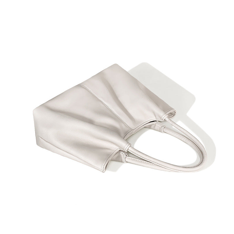 Korean-Inspired Large-Capacity Tote Bag – Trendy & Stylish