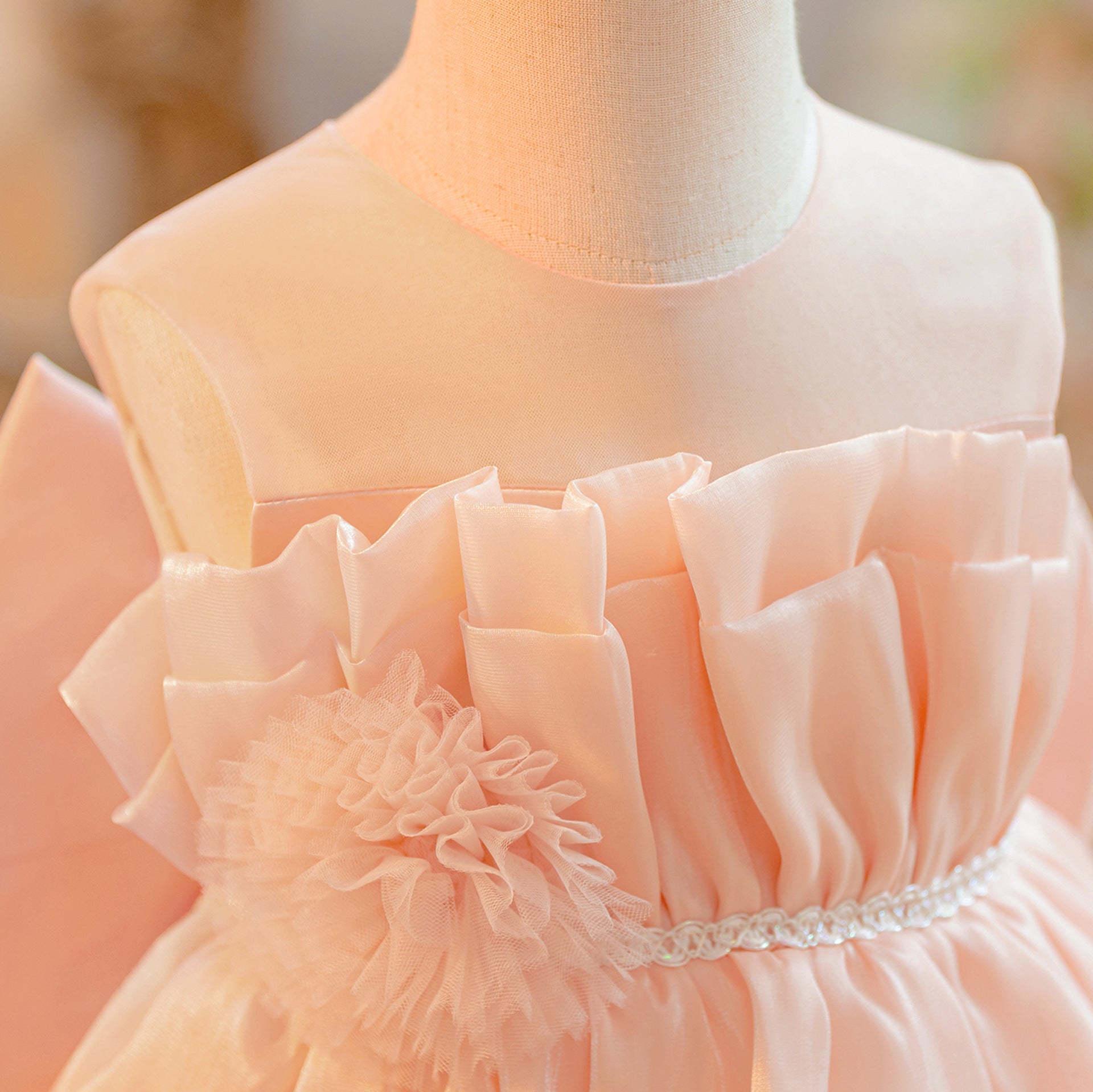 Cross-border new baby dress, foreign style party princess dress, organza three-dimensional flower cake, children's dress in stock