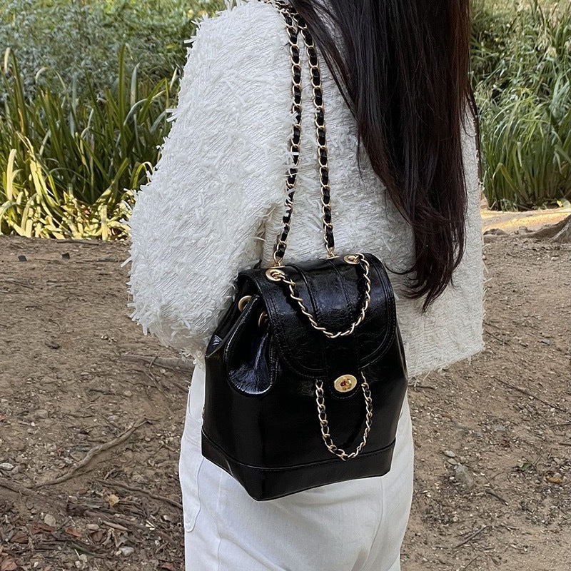 Korean Double Shoulder Chain Bucket Bag – Chic & Stylish