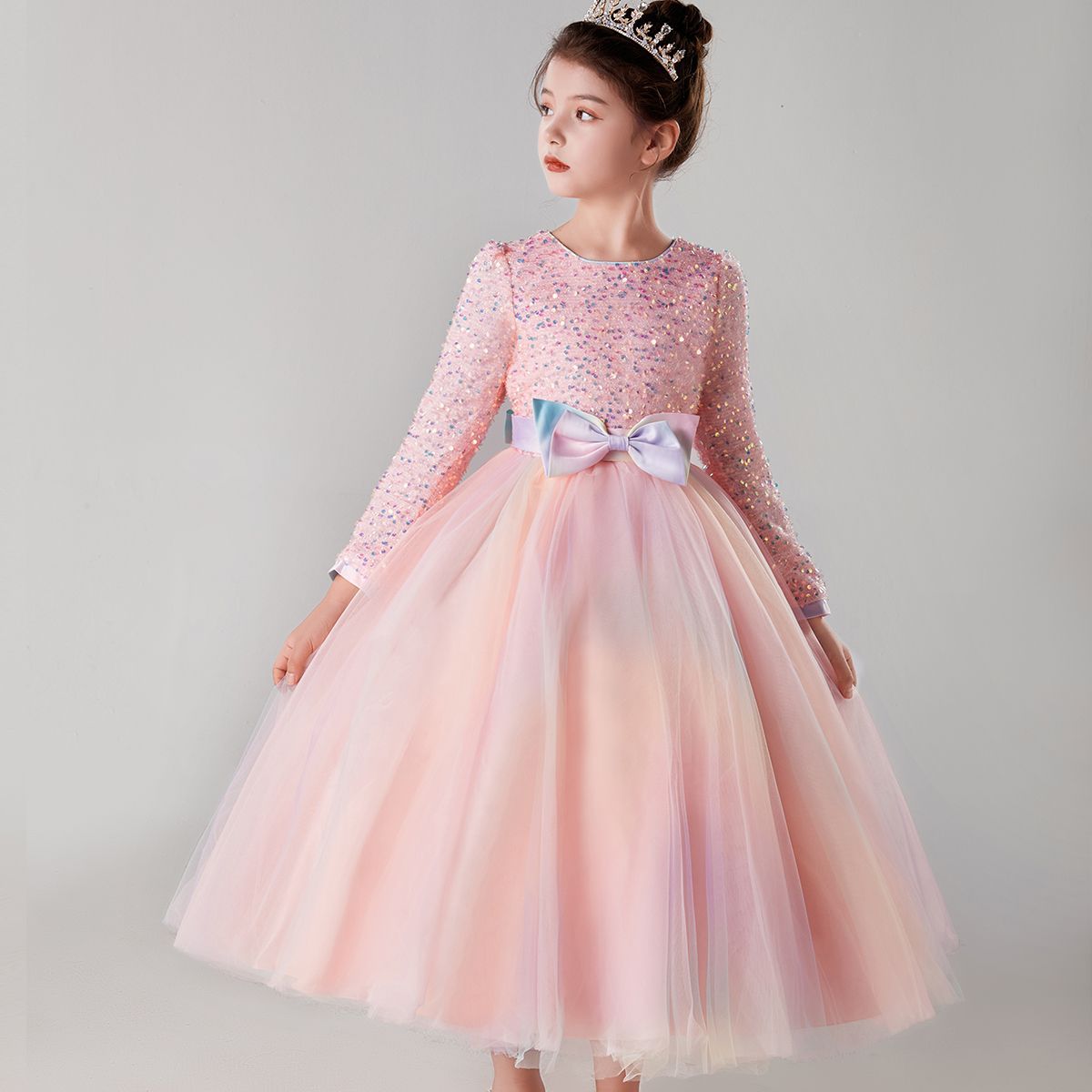 Middle-aged and older children's long-sleeved dress
