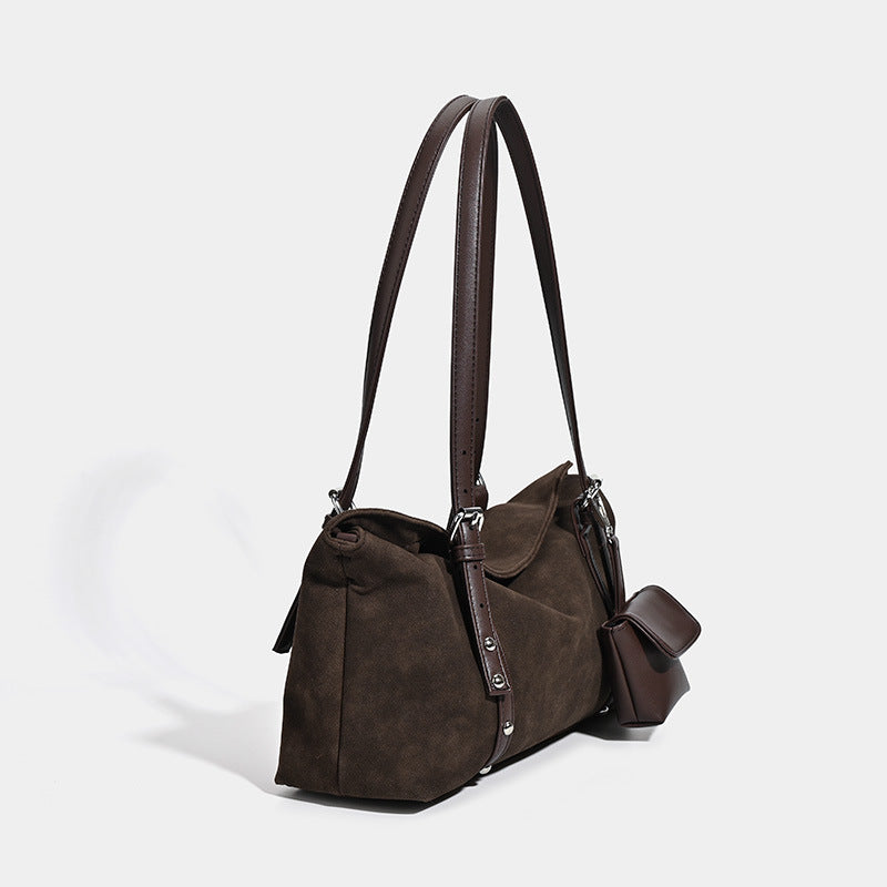 2025 new retro suede pillow bag women's autumn and winter large-capacity commuting shoulder underarm bag versatile messenger bag