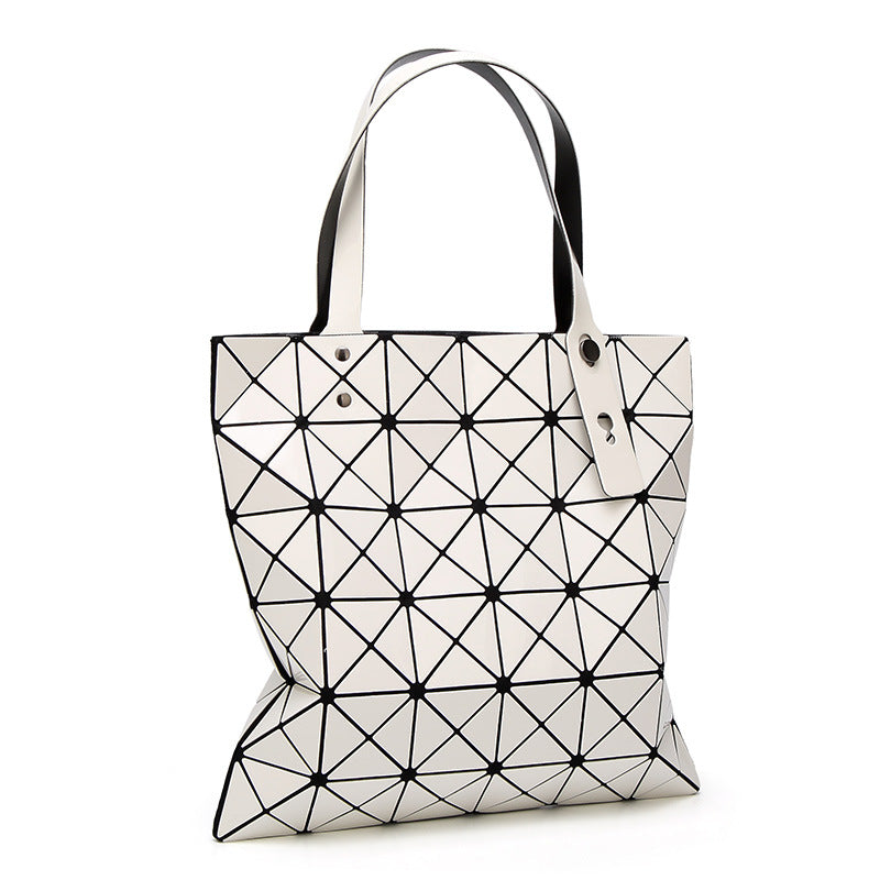 Geometric Rhombus Shoulder Bag – Stylish & Versatile