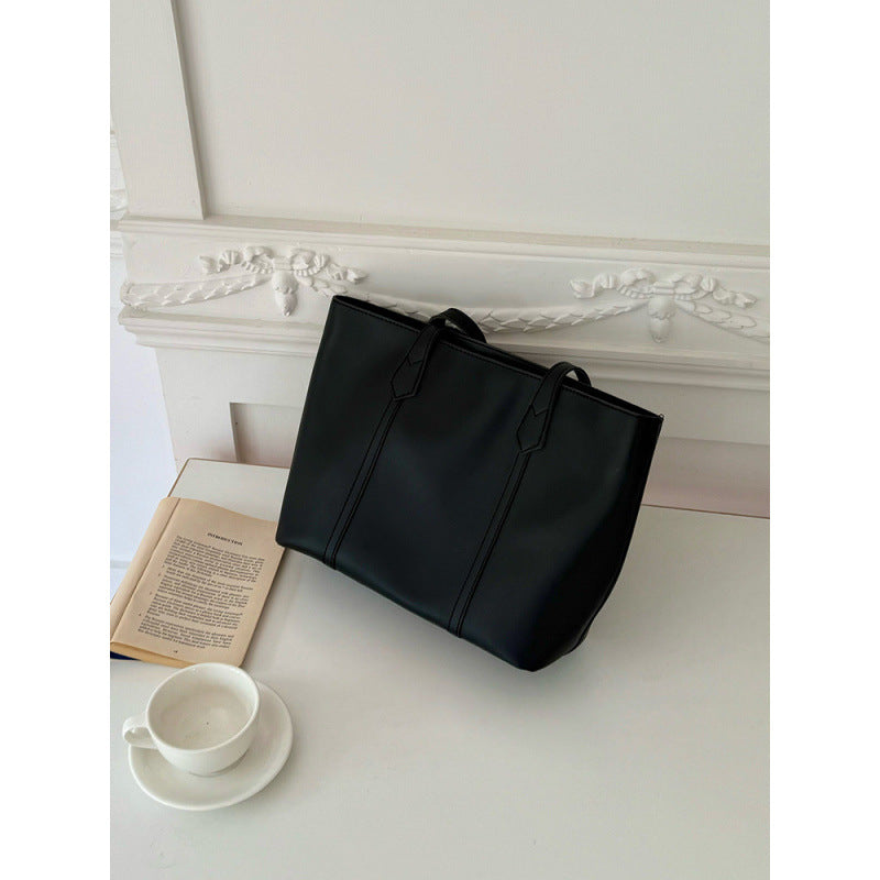 College student class bag women's autumn and winter 2025 new trendy retro versatile commuter shoulder bag casual tote big bag