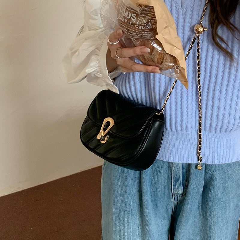 Design Rhombus Chain Crossbody Bag