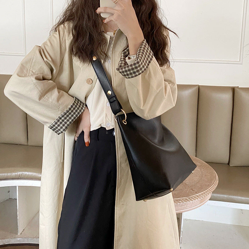 Women's Retro Large-Capacity Tote