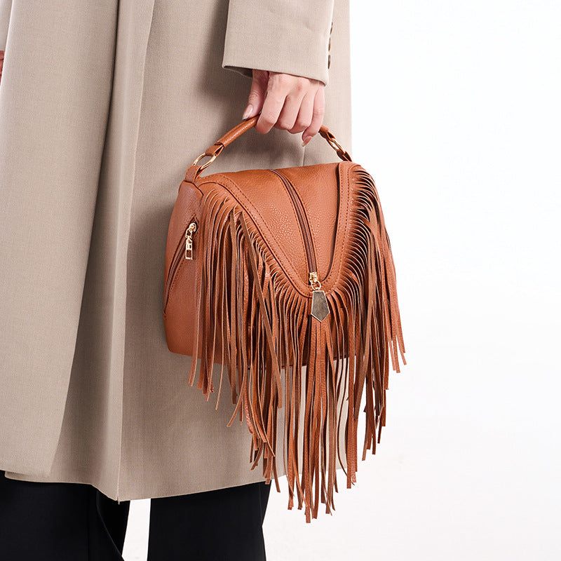 Europe, America and the Middle East 2025 autumn retro casual versatile fringed bag foreign trade handbag trendy shoulder messenger women's bag