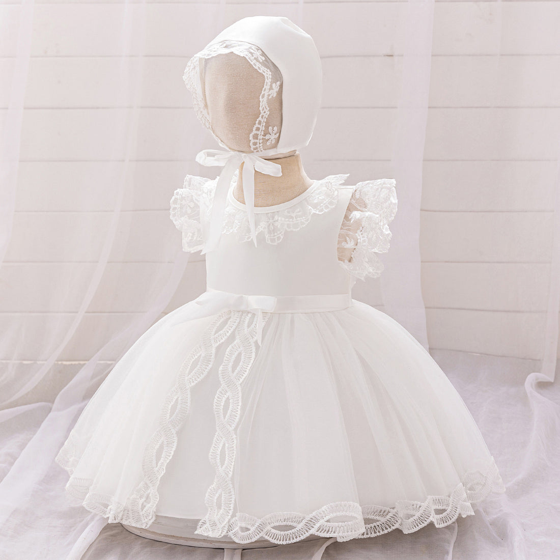 Infants and toddlers, baby year-old washing dress, baby girl embroidered mesh princess dress, children's full moon 100-day grab week dress