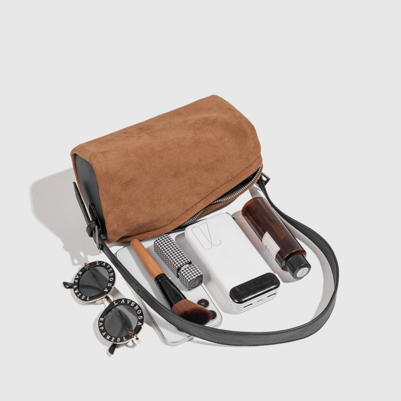 2025 autumn and winter retro suede cylinder bag women's niche design small soft bag feeling suede matte pillow bag