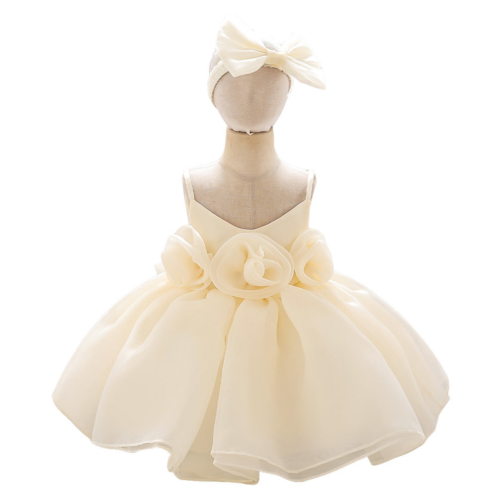 Foreign trade new infant princess dress baby first birthday banquet dress three-dimensional corsage suspender dress