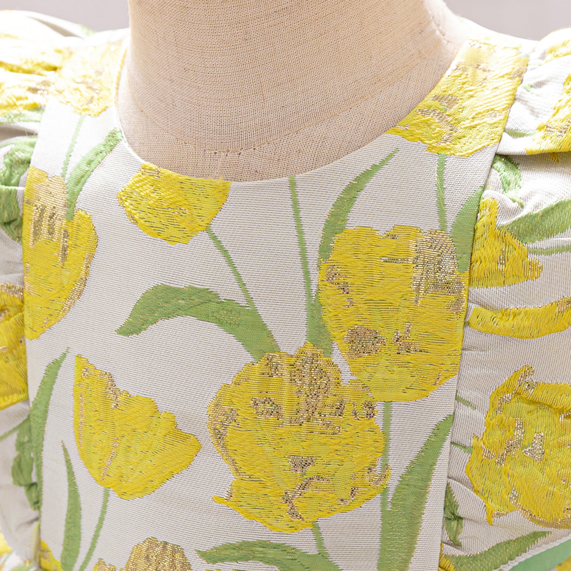 Europe and the United States new baby dress baby year old printed flower children's dress skirt children's birthday party 100 days wash dress