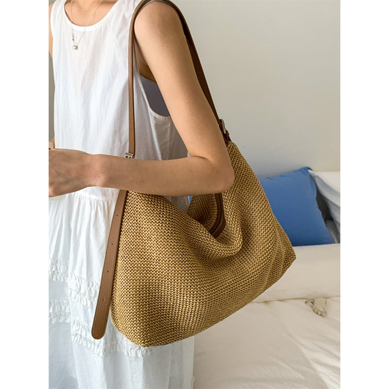 This year, the popular straw bag women's 2025 new large-capacity shoulder messenger tote seaside vacation beach bag