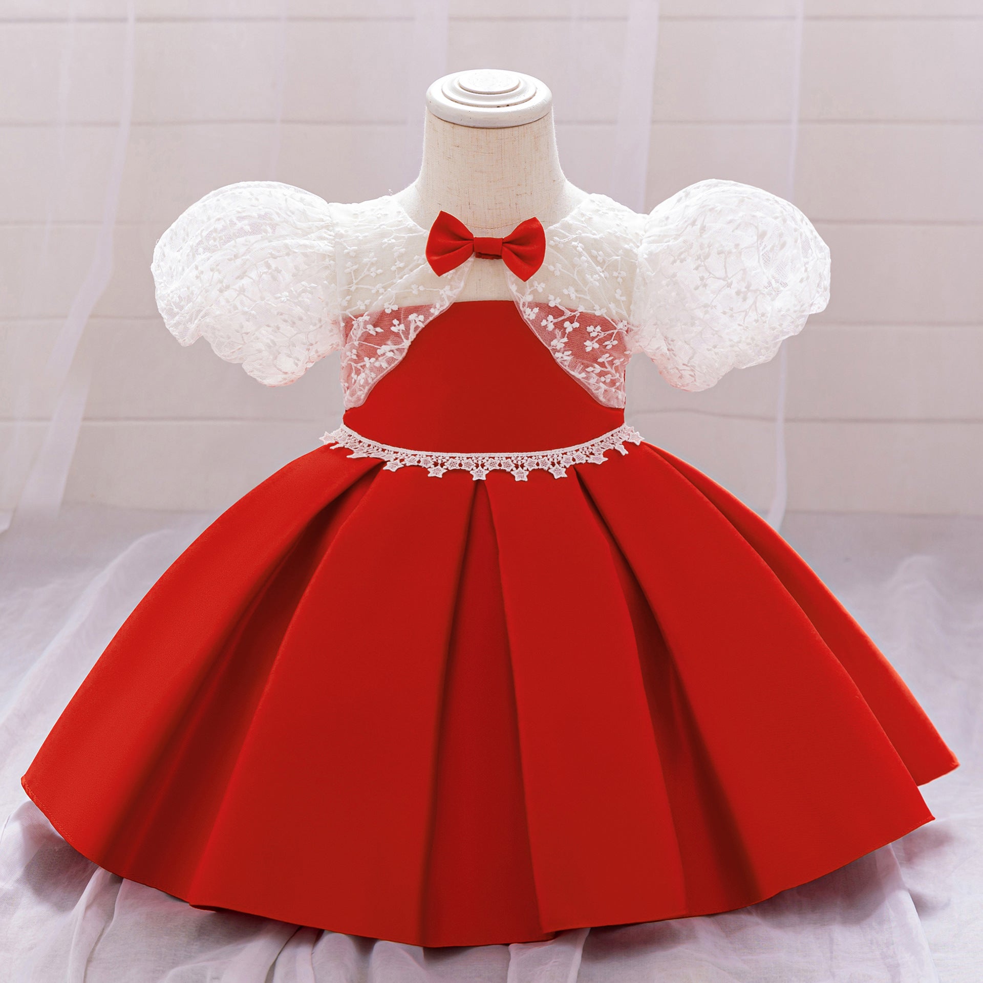2024 New Girls Dress New Year Festival Girls Dress Lace Embroidered New Year's Dress Flower Girl Dress