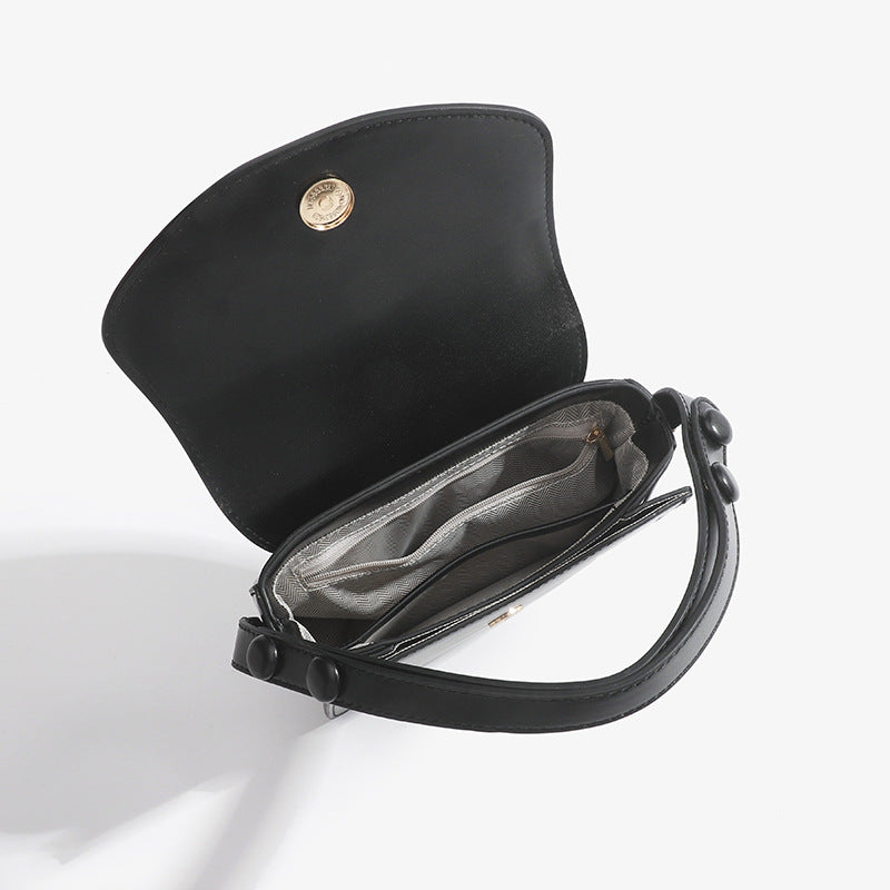 Trendy Small Square Shoulder Bag – Simple & Chic