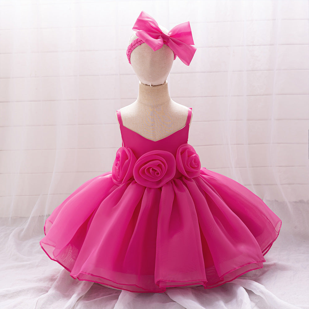 Foreign trade new infant princess dress baby first birthday banquet dress three-dimensional corsage suspender dress
