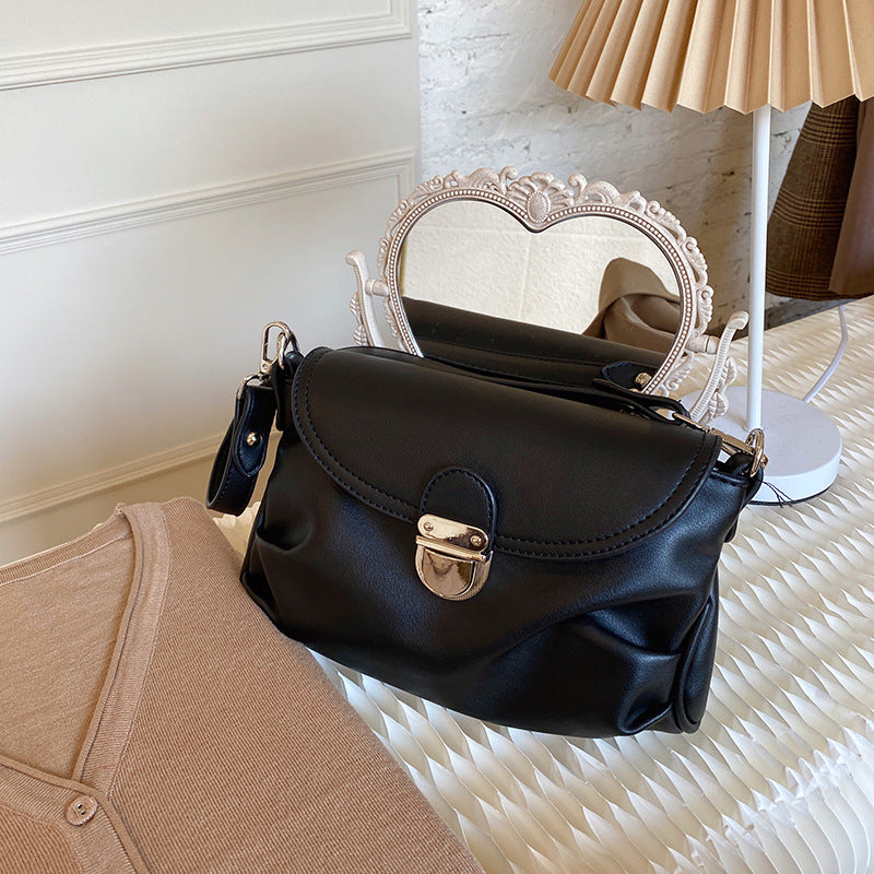 French Retro Leather Shoulder Bag – Elegant & Chi