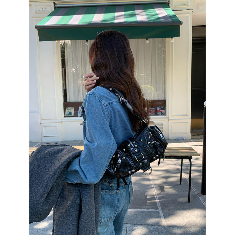 Sweet Cool Spice Girl Underarm Bag Niche Design Sense Versatile Heavy Industry Locomotive Bag Retro Commuter Shoulder Crossbody Bag Female