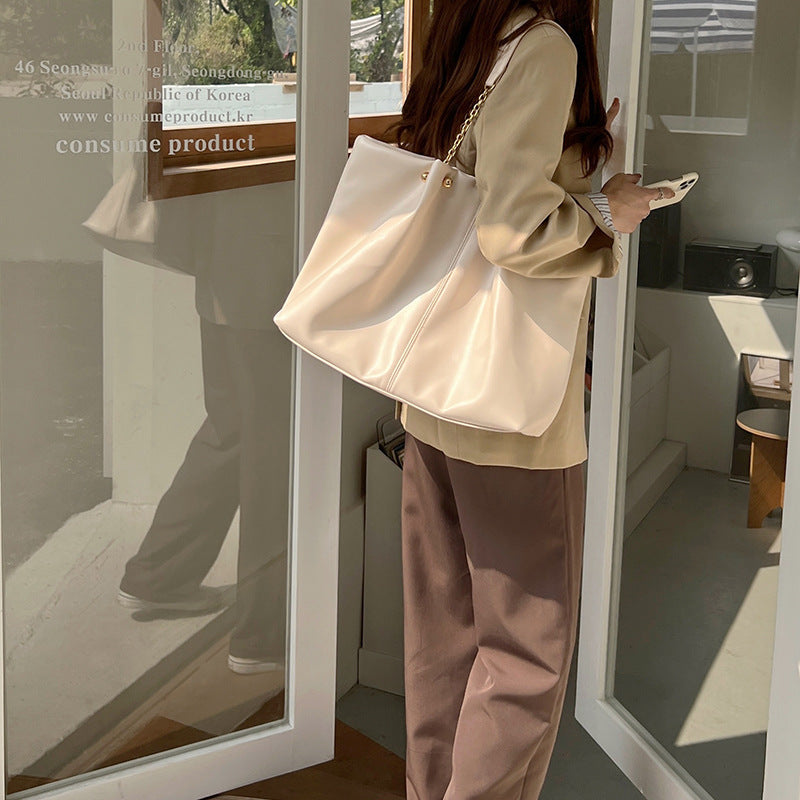 Large-Capacity Versatile Chain Tote Bag