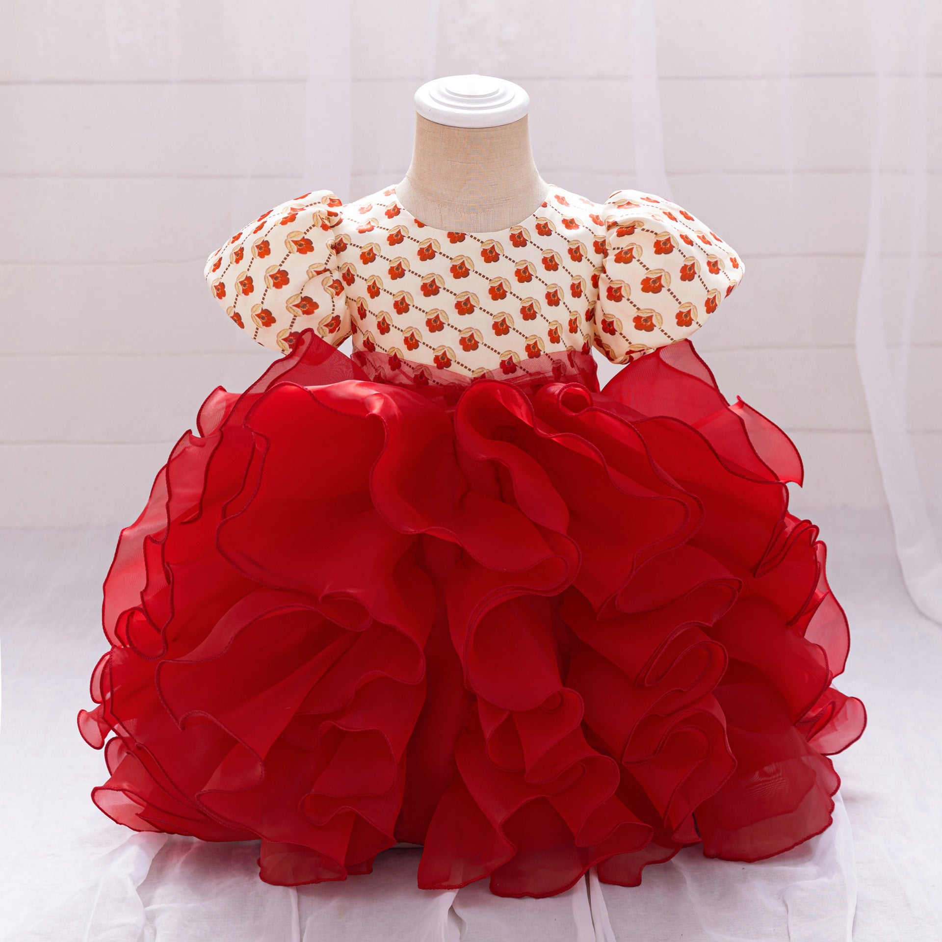 Hot-selling infant and toddler printed dress skirt, bow princess tutu skirt, one-year-old banquet dress will be sent on behalf of others.
