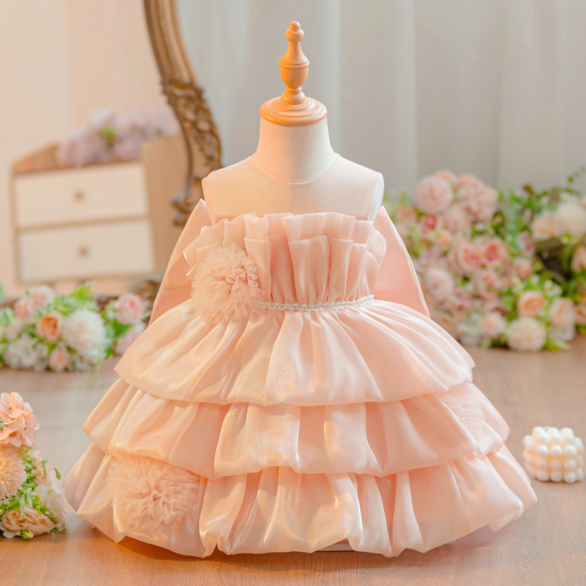 Cross-border new baby dress, foreign style party princess dress, organza three-dimensional flower cake, children's dress in stock