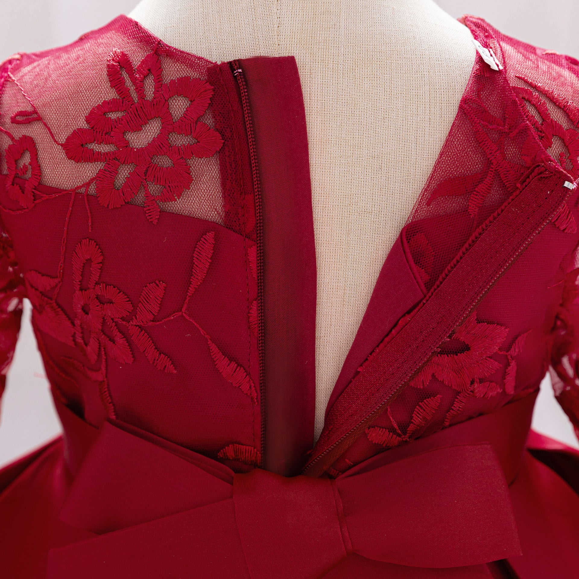 TEMU Amazon's new baby one-year-old dress long-sleeved hollowed-out embroidered satin cloth splicing mesh fluffy cake skirt