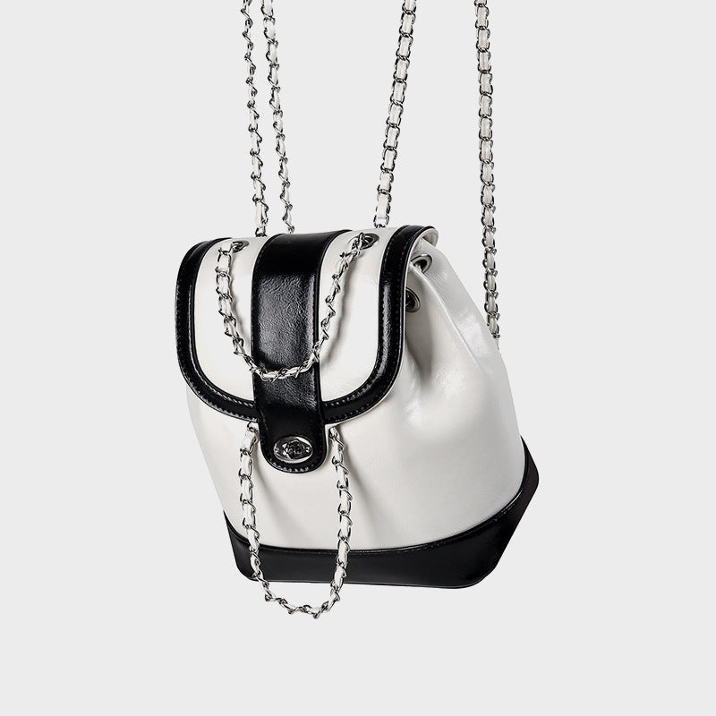 Women's Fashionable Rhombus Chain Backpack