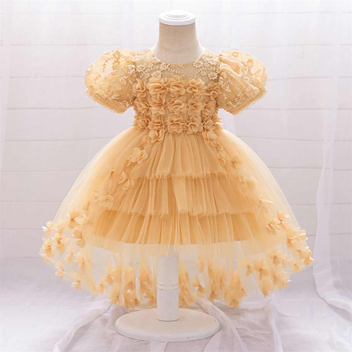 Amazon children's dovetail skirt, medium and older children's three-dimensional flower mesh fluffy dovetail skirt girls' piano performance clothes