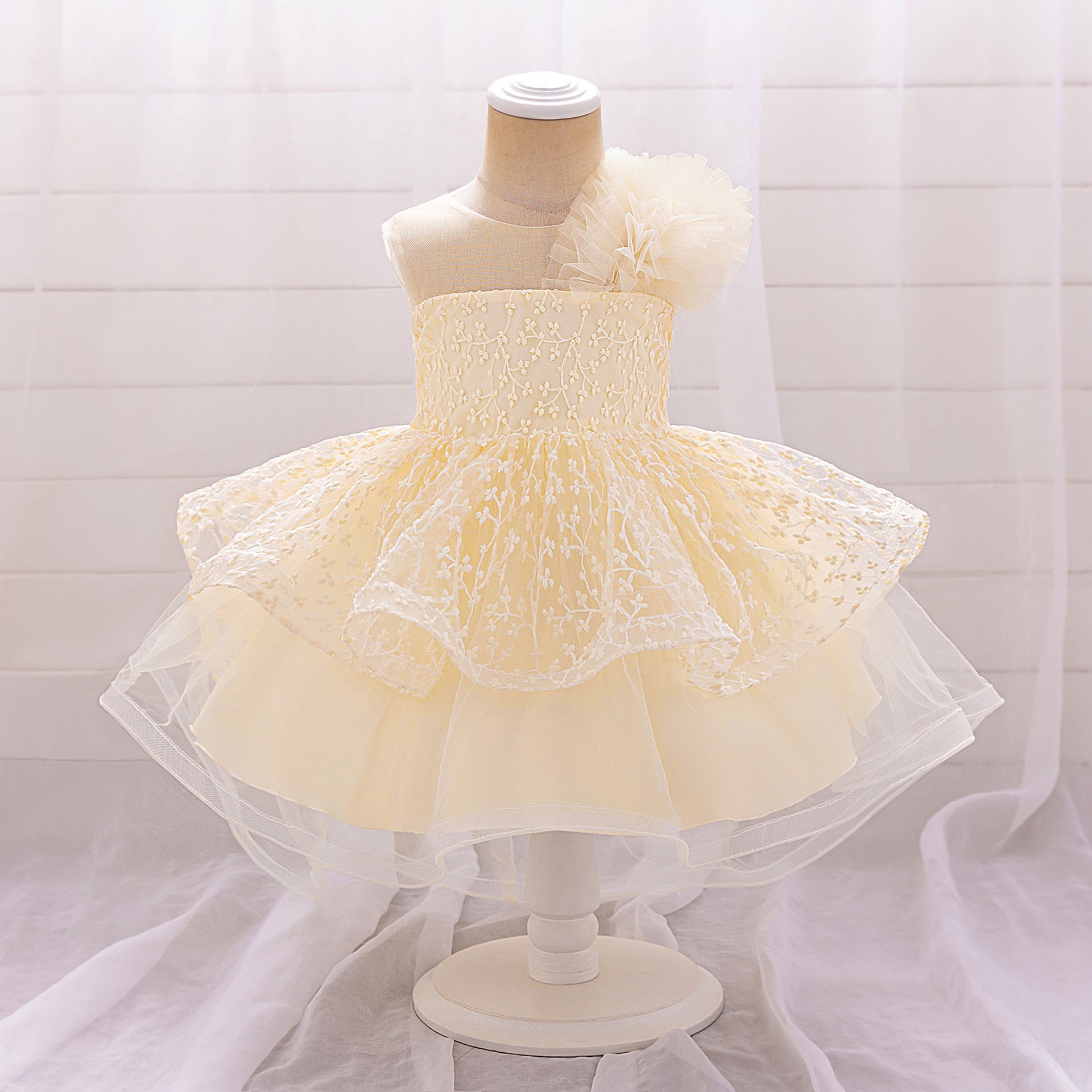 Girls' Dress Light Luxury Lace Fluffy Princess Dress Children's Host Walk Show Birthday Banquet Piano Performance Costume