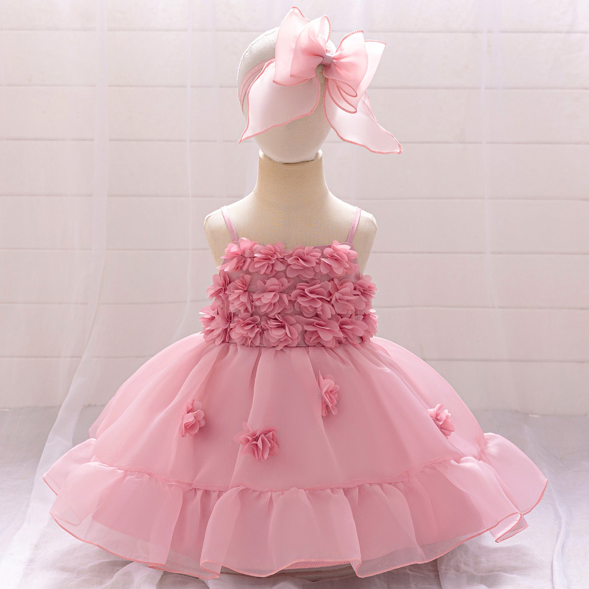 Cross-border high-end summer girls' dress one-year-old children's princess dress fluffy mesh flower girl wedding dress festival spot