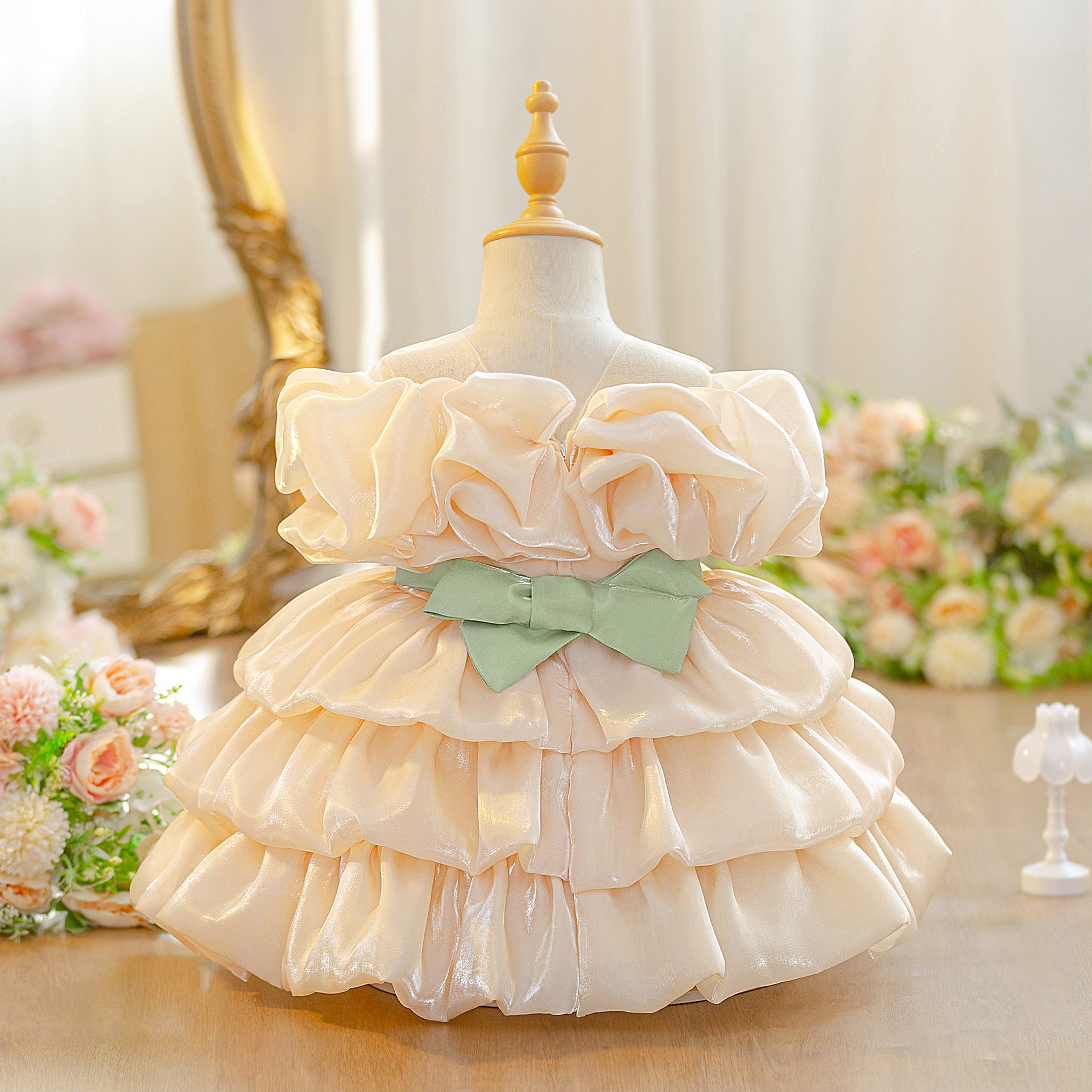 2025 New Children's Dress Flower Girl Birthday Princess Dress Water Gloss Yarn Fluffy Cake Dress Small Host Performance Dress