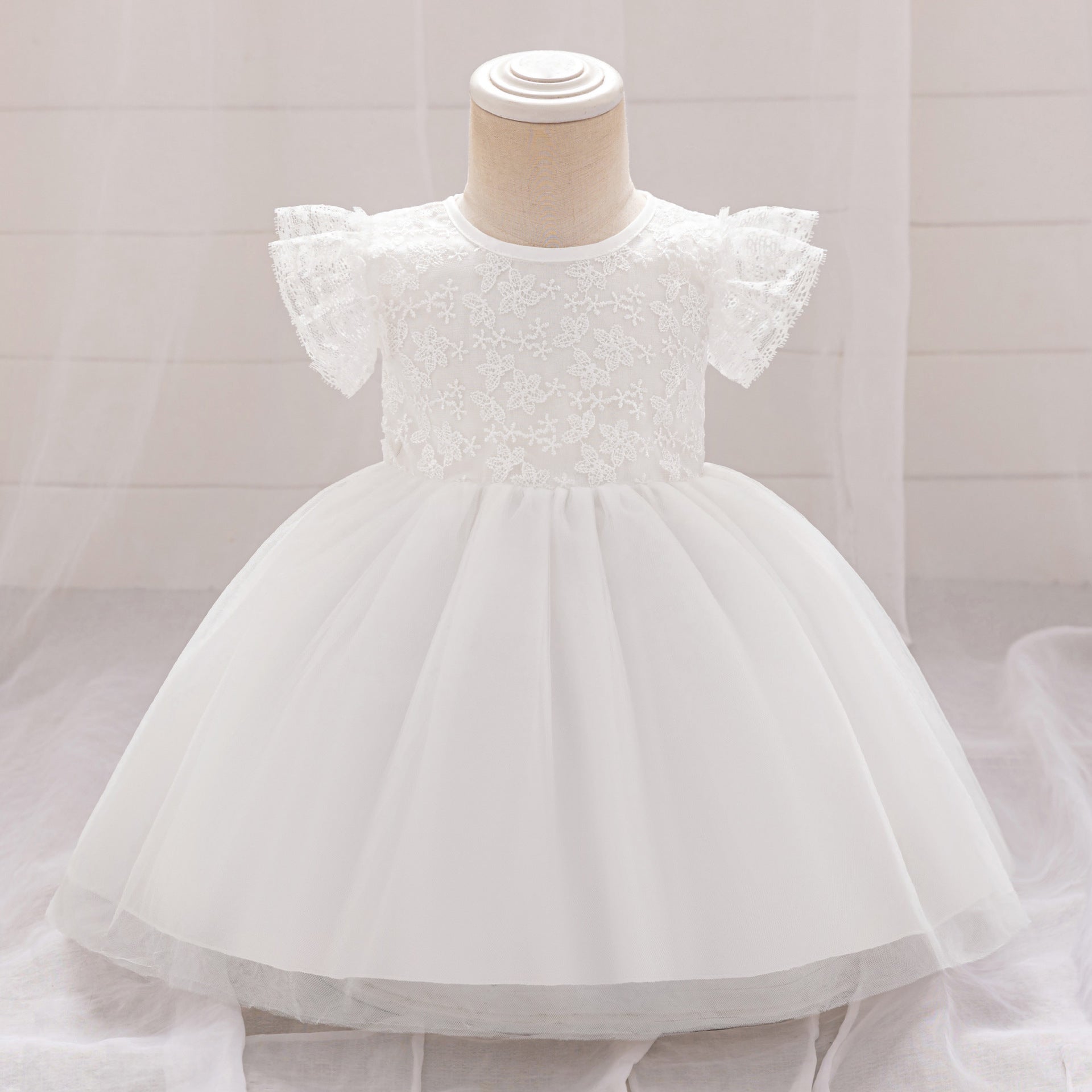 Foreign trade new baby first-year washing dress infant flying sleeve mesh skirt girls birthday party dress