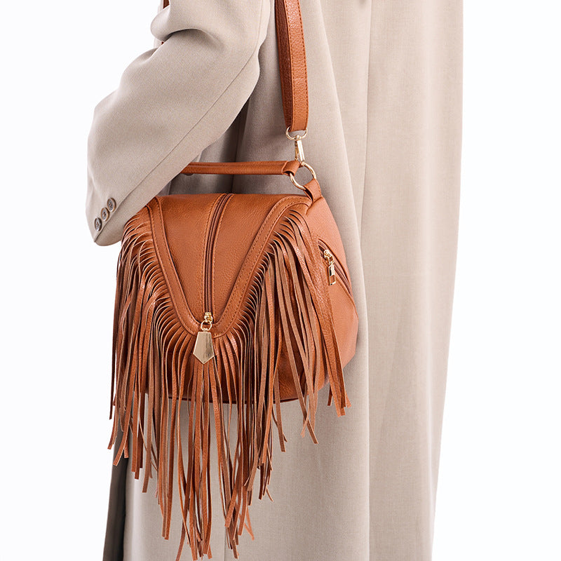 Europe, America and the Middle East 2025 autumn retro casual versatile fringed bag foreign trade handbag trendy shoulder messenger women's bag
