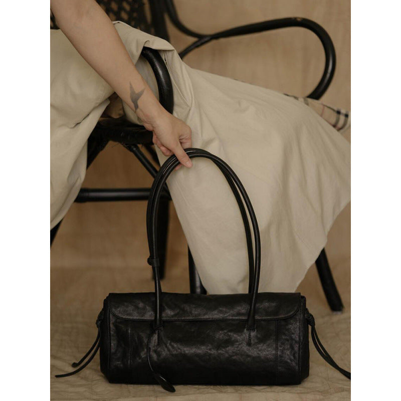 Premium single shoulder armpit bag large capacity black baguette bag women's 2025 early autumn niche portable big bag