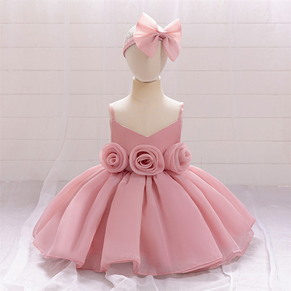 Foreign trade new infant princess dress baby first birthday banquet dress three-dimensional corsage suspender dress