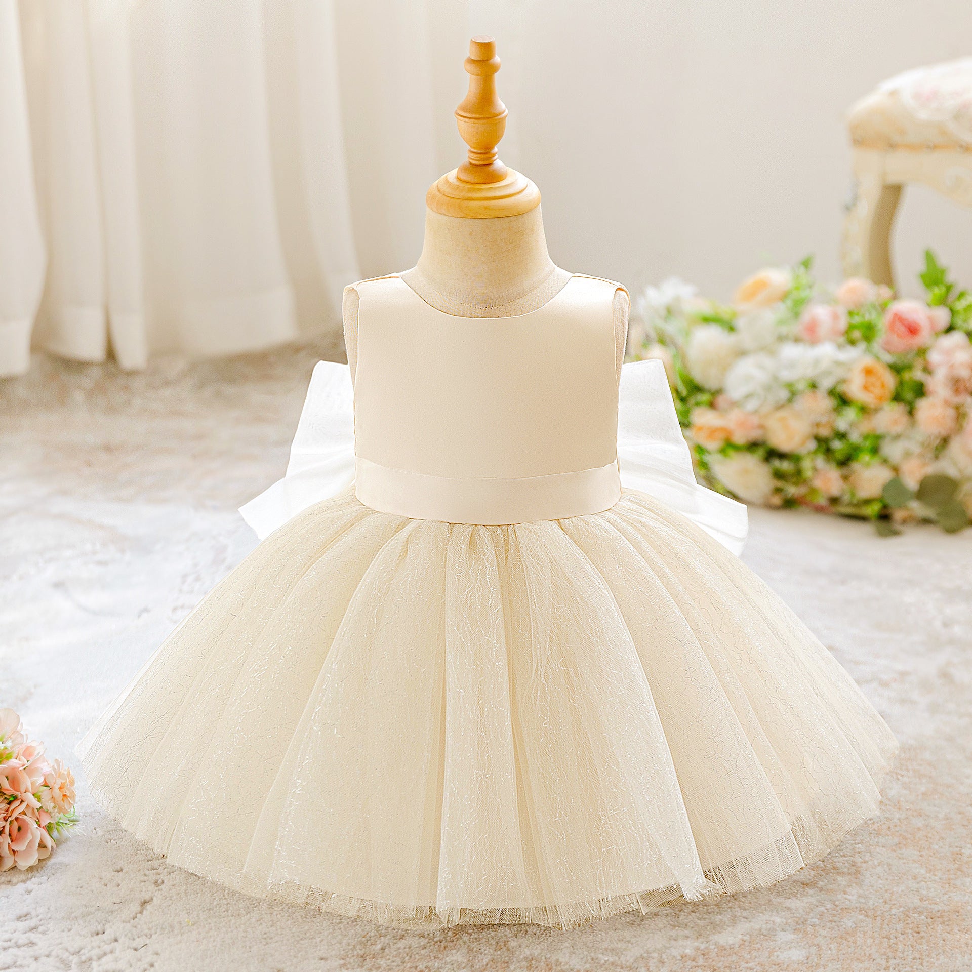 European and American style children's clothing new tutu skirt performance clothes girls dress high-end dress performance clothes princess skirt