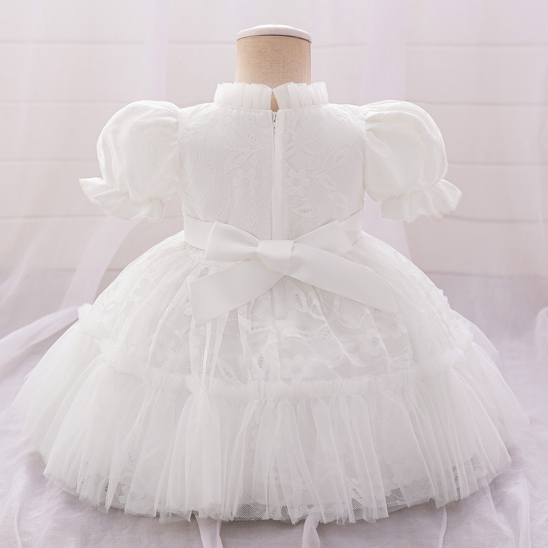 2024 New Girls' Wash Dress White Children's Dress Mesh Princess Dress Lace Embroidered Dress Yearly Dress