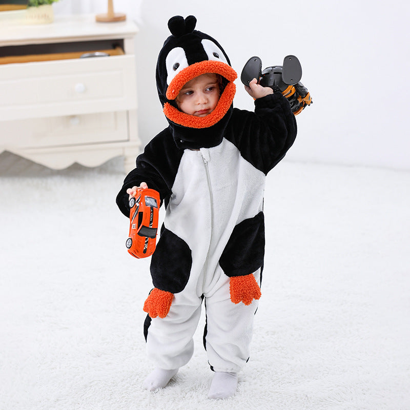 Autumn new 0-3 year old baby flannel comfortable animal-shaped Romper Little Penguin-shaped one-piece Romper