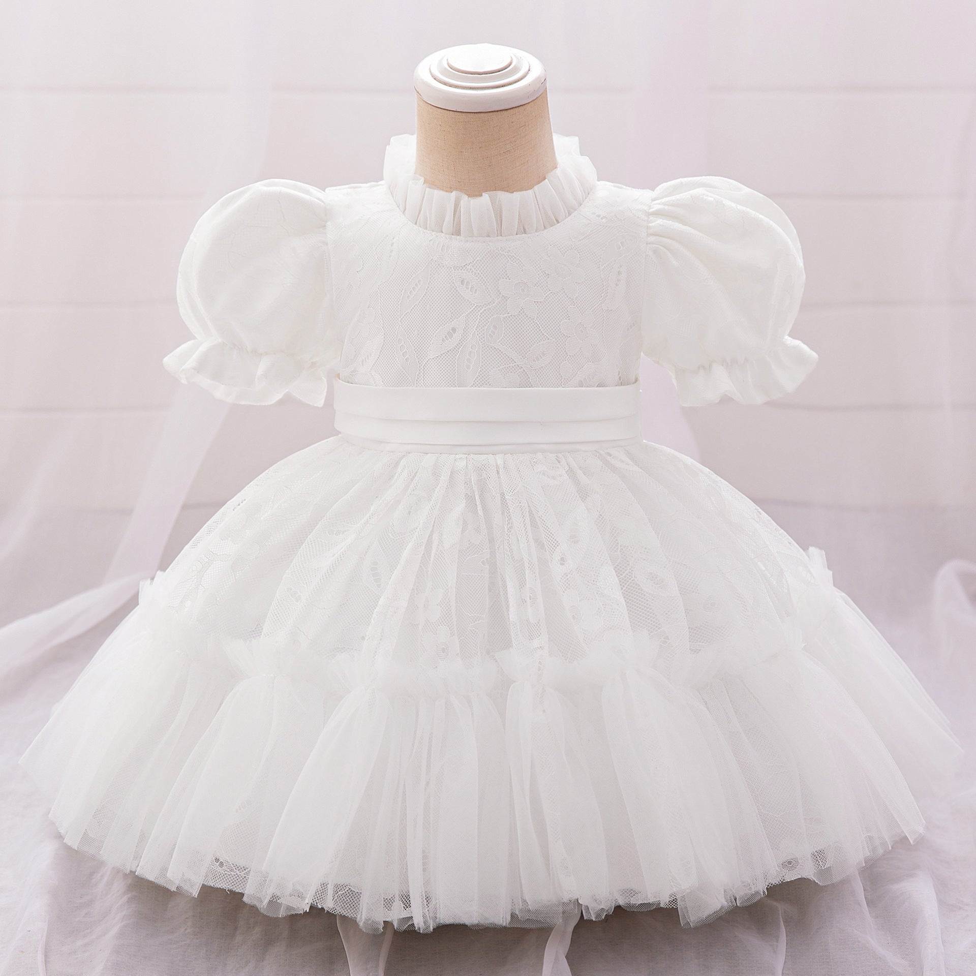 2024 New Girls' Wash Dress White Children's Dress Mesh Princess Dress Lace Embroidered Dress Yearly Dress