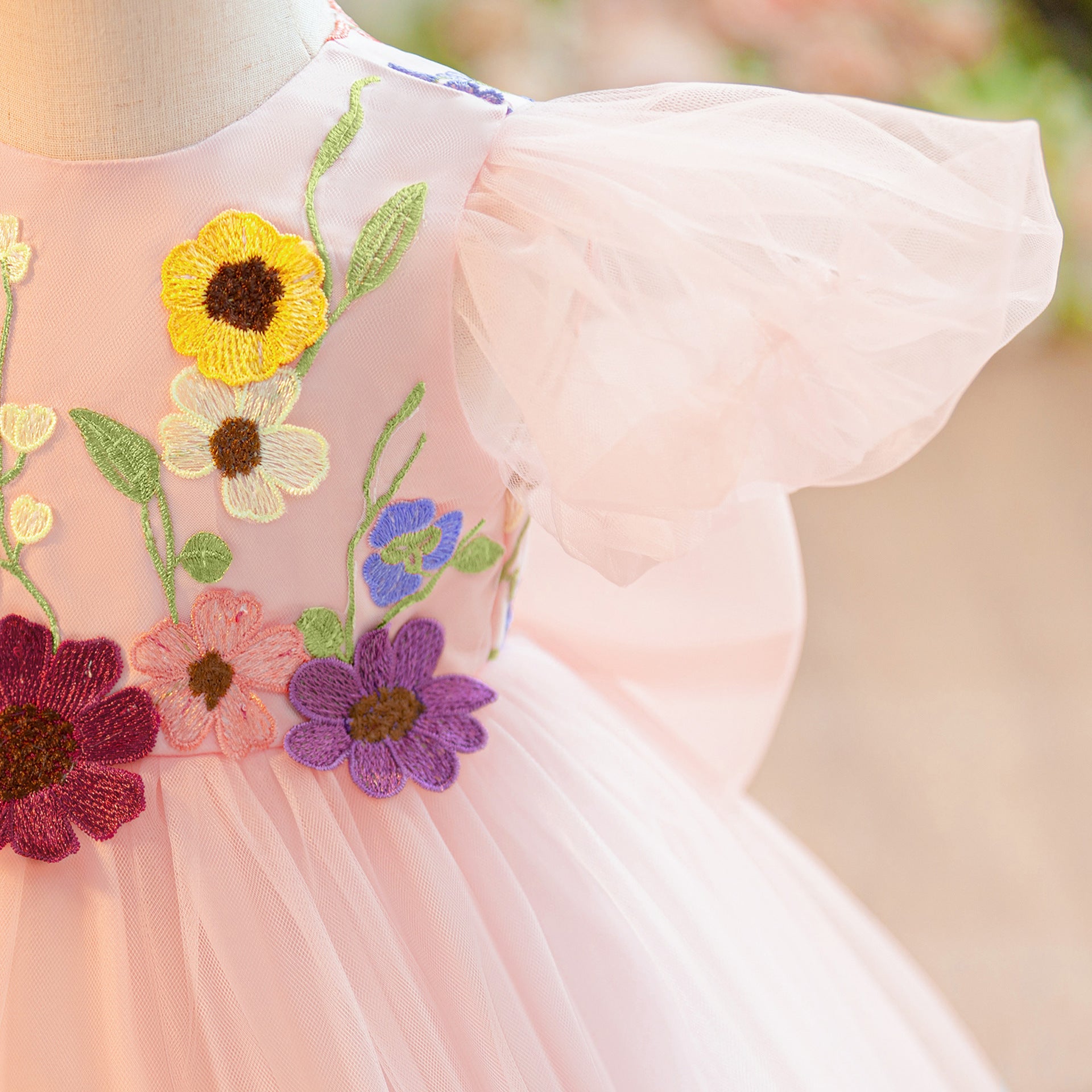 One-year-old dress baby girl high-end 2025 new girl grab week birthday Chinese children's princess dress foreign summer