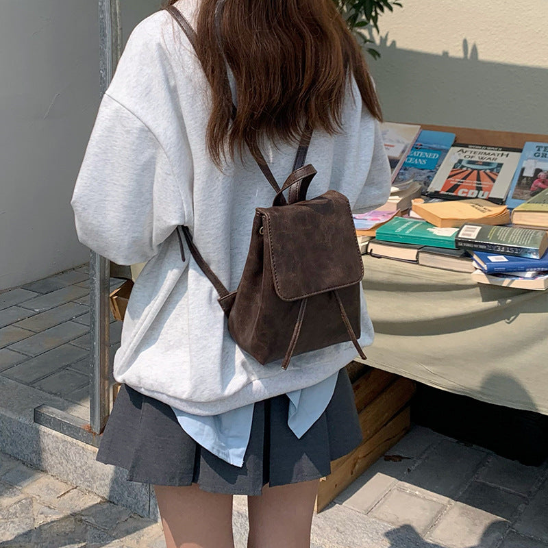 Retro Brown Backpack – Minimalist & Trendy