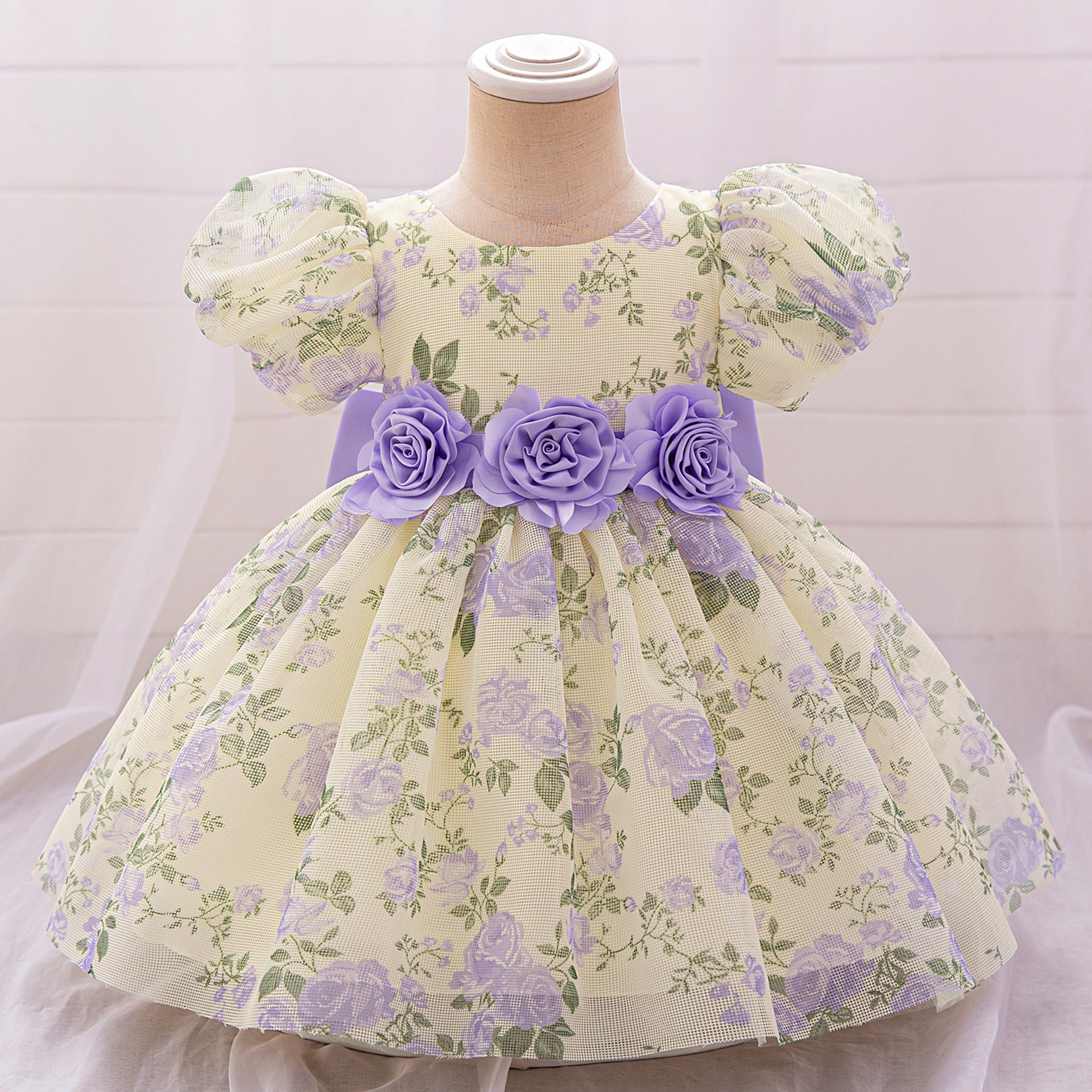 2025 cross-border new children's princess skirt floral skirt girls' dress one-year-old dress mesh three-dimensional applique dress