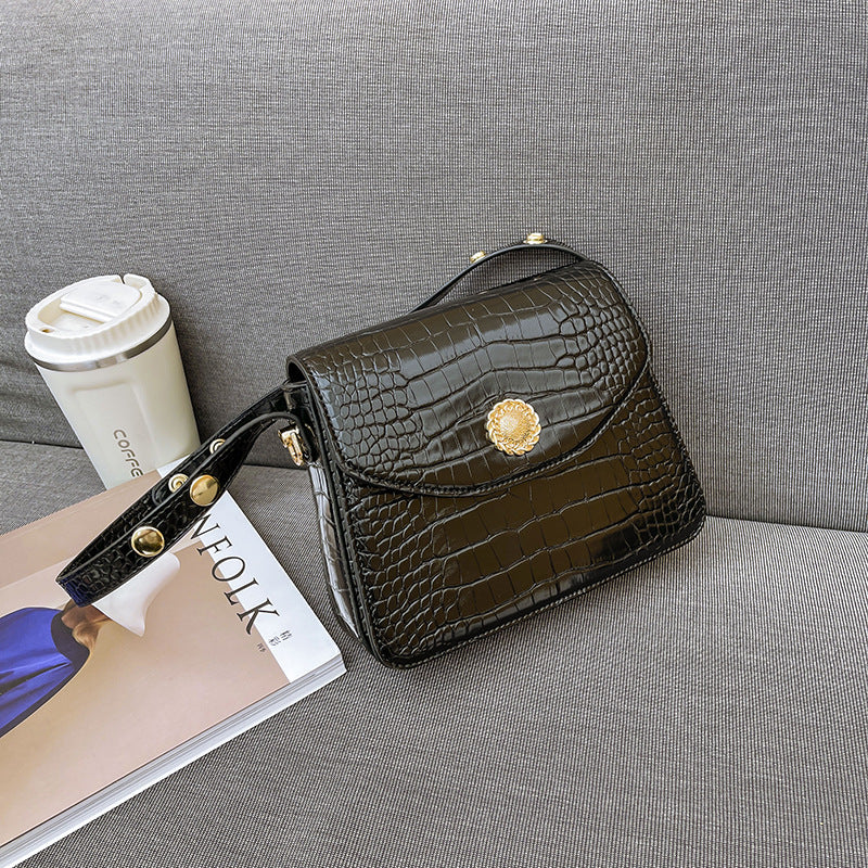 Retro Stone Pattern Small Shoulder Bag – Chic & Portable