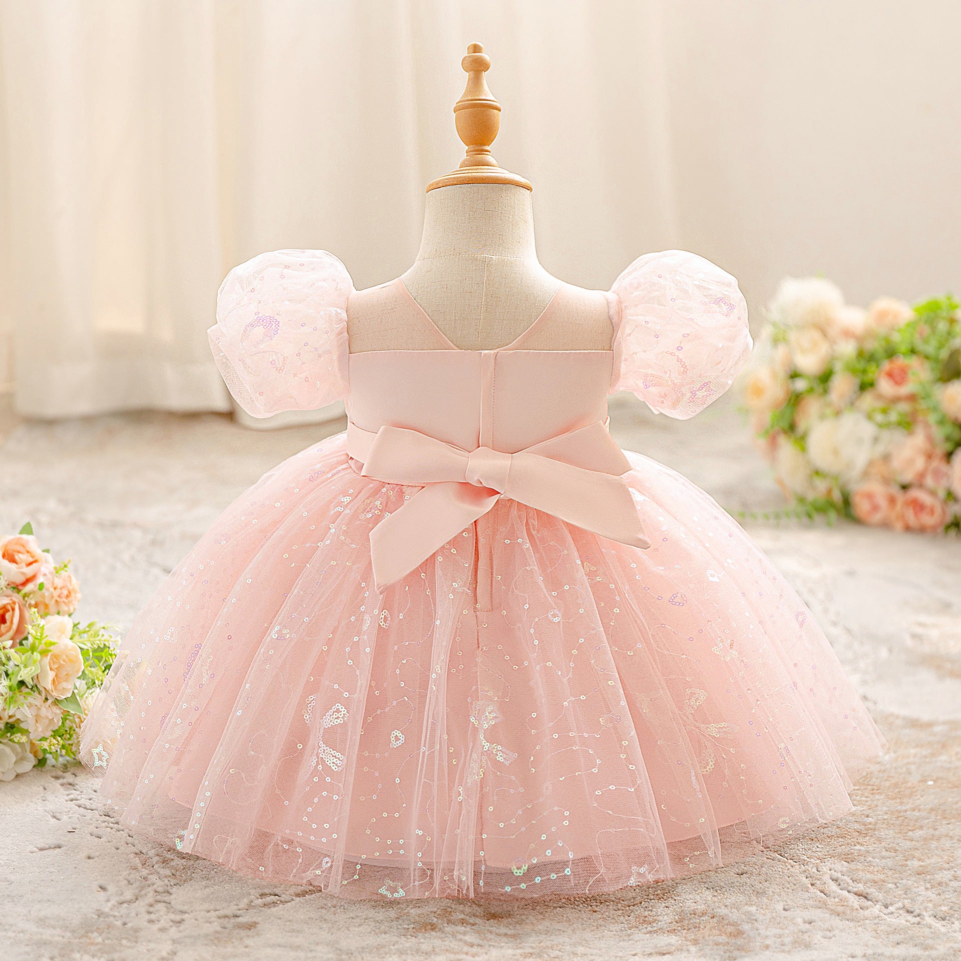 Girls princess dress 2025 summer new children's dress baby foreign style festival performance children's dress wholesale