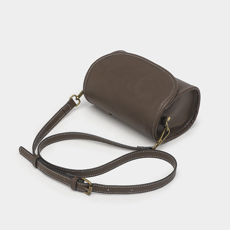 Retro Cylindrical Crossbody Bag – Stylish & Casual